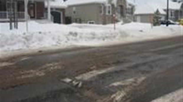 Les gens se plaignent des dos d'âne à Bois-des-Filion
