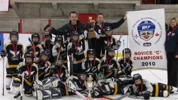 Les Faucons renversent tout sur leur passage dans le Novice C