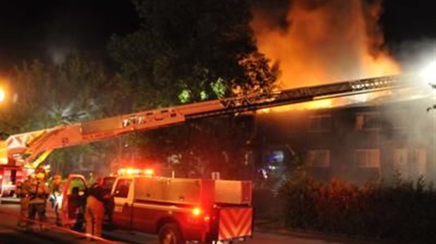 Incendie: 18 logements de la communauté juive sont évacués