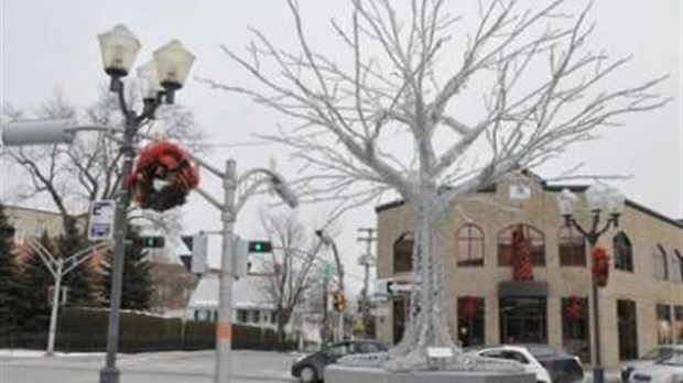 L'illumination du centre-ville de Sainte-Thérèse a coûté près de 90 000 $