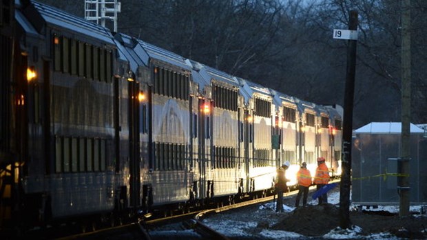 Happés par un train : deux hommes perdent la vie à Rosemère