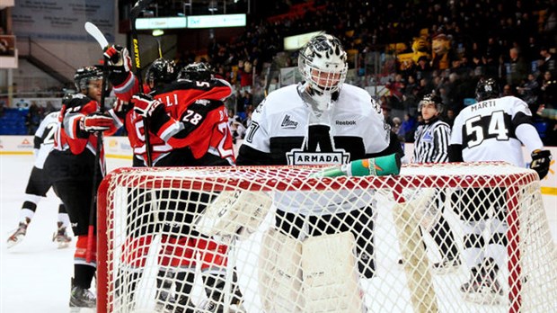L'Armada retrouve les Voltigeurs