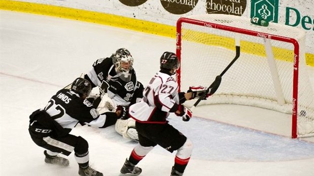 Les Huskies prennent les commandes de la division Ouest