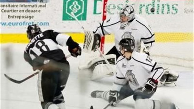 L'Armada ne fait qu'une bouchée des Olympiques