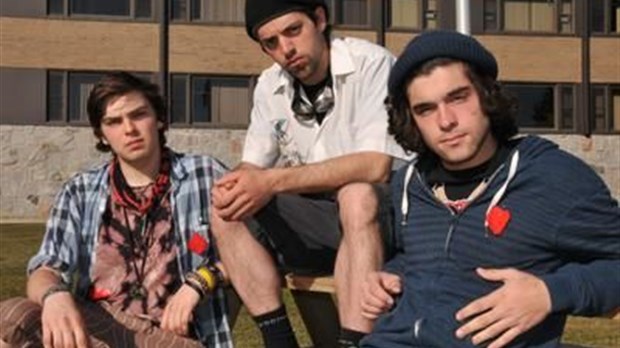 « C'était motivant de voir la marée de gens » - un gréviste du Collège Lionel-Groulx