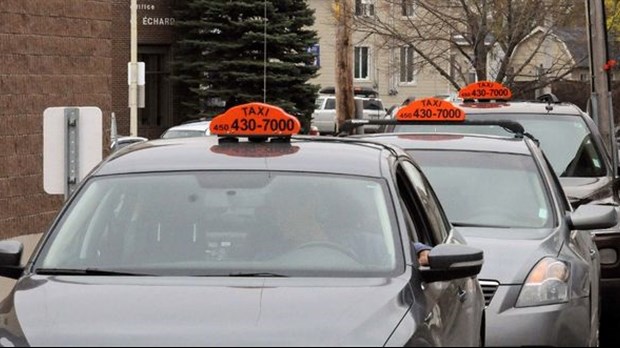 Les chauffeurs de taxis d’ici sont solidaires