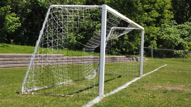 Soccer: le jeu à 9 joueurs crée un imbroglio