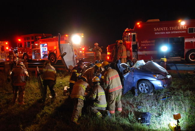 Une femme grièvement blessée dans une sortie de route sur l'A-15