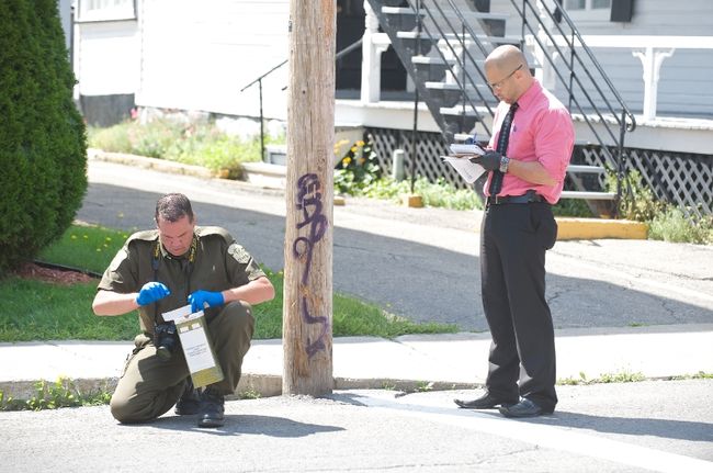 La police recherche deux suspects à Sainte-Thérèse