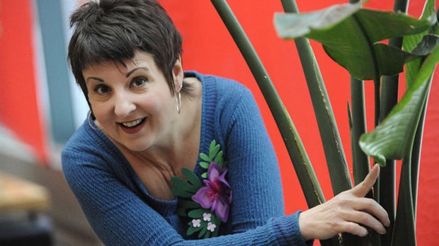 Les filles, Marie-Lise Pilote reçoit vos inscriptions
