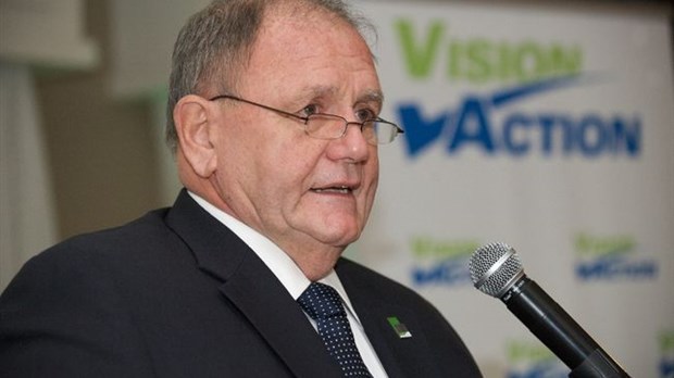 Guy Charbonneau présente deux candidats