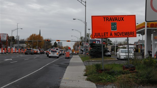 Entrave à la circulation sur la 117 à Sainte-Thérèse