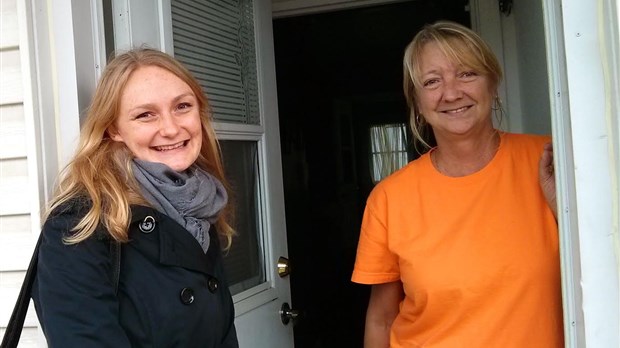 Charmaine Borg mobilise les citoyens pour dénoncer les coupes en santé 