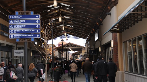 Les Premium Outlets Montréal ouvrent leurs portes