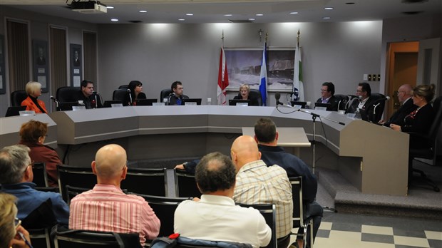 Situation financière à Boisbriand: surplus et diminution de la dette sont à prévoir 