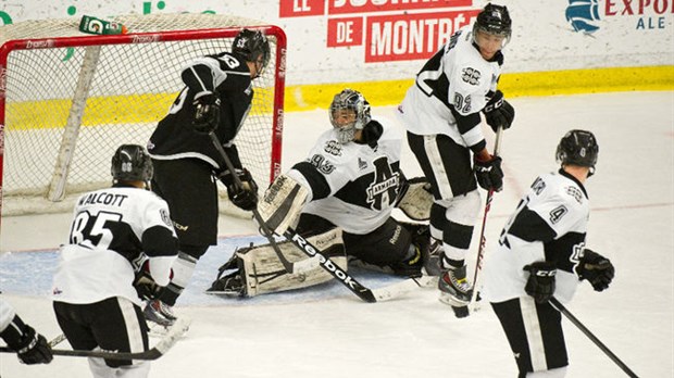 Les Olympiques volent un point précieux à l’Armada