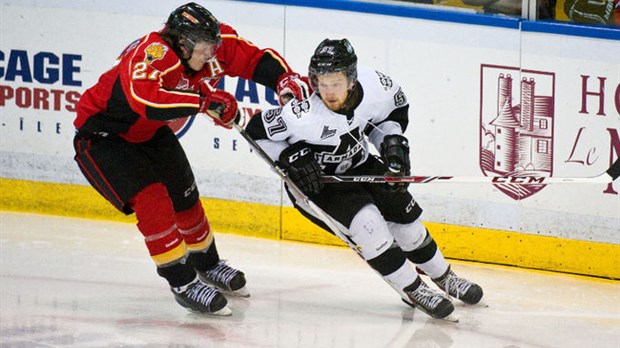 Christopher Clapperton change de flotte