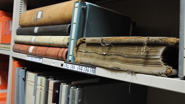 Des archives du 18e siècle rapatriées à Sainte-Thérèse
