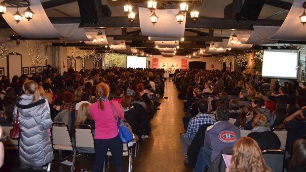 1125 enseignants des Basses-Laurentides disent non aux offres patronales 