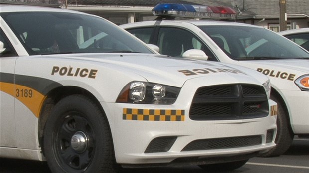 La SQ lance une campagne de sensibilisation à la fraude et aux légendes urbaines