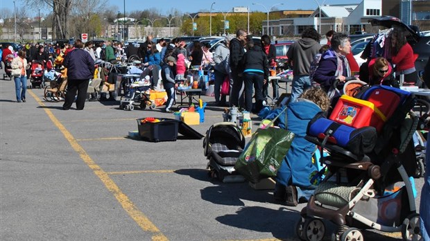 Sainte-Thérèse: une vente qui fait le bonheur des enfants 