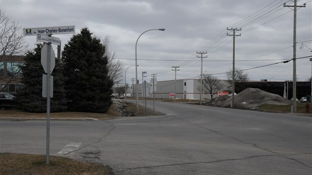 Boisbriand se dote d'une nouvelle piste multifonctionnelle