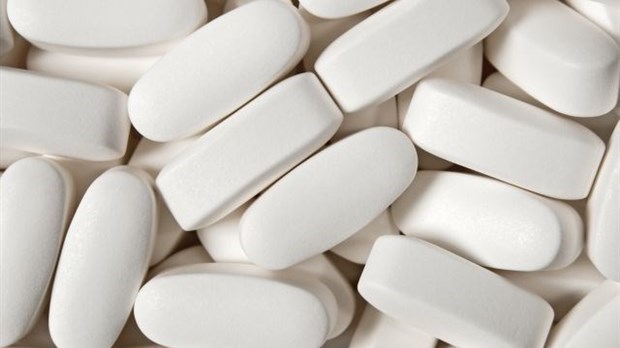 Nouveaux renseignements sur l'innocuité de l'ibuprofène d'ordonnance - Risque de crise cardiaque et d'accident vasculaire cérébral associé à de fortes doses 