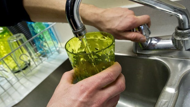 Rinçage d'aqueduc à Bois-des-Filion