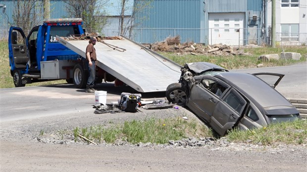 Un accident fait un blessé sur le chemin de la Côte-Nord