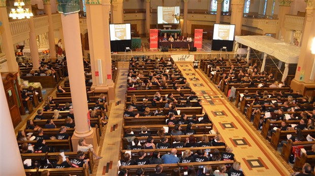 Les enseignants de la CSSMI décident d'augmenter la pression d'un cran lors de leur assemblée générale