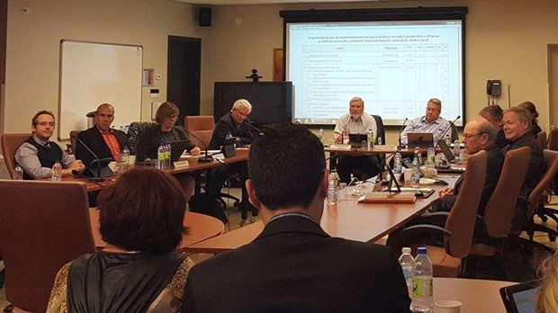 Le travail des techniciens et professionnels de la santé bafoué