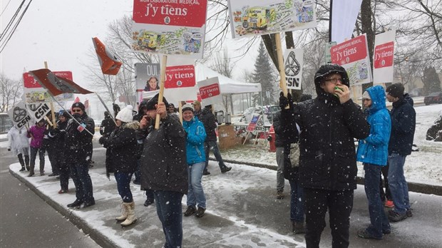 La CSN Laurentides dénonce le projet Optilab
