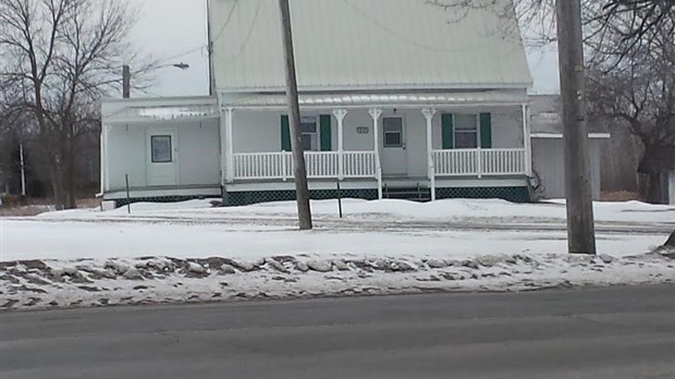 Démolition de la maison sur la Grande Côte à Boisbriand