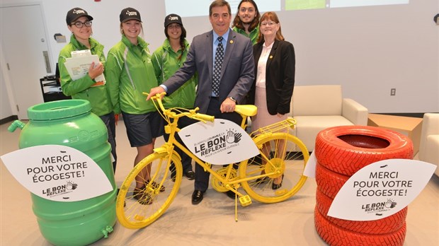 Lancement de la campagne Le bon réflexe pour un avenir durable