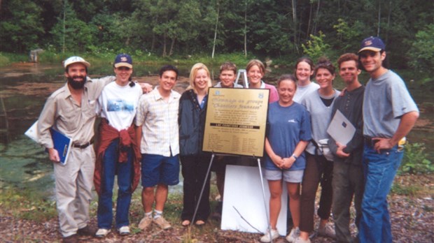 Les jeunes du monde entier s’engagent pour Sainte-Thérèse !