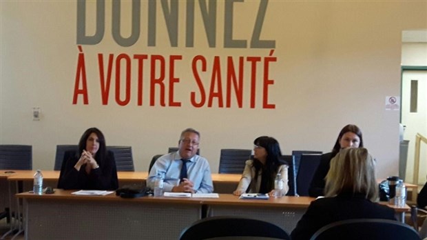 La CSN Laurentides dénonce la fusion des laboratoires médicaux 