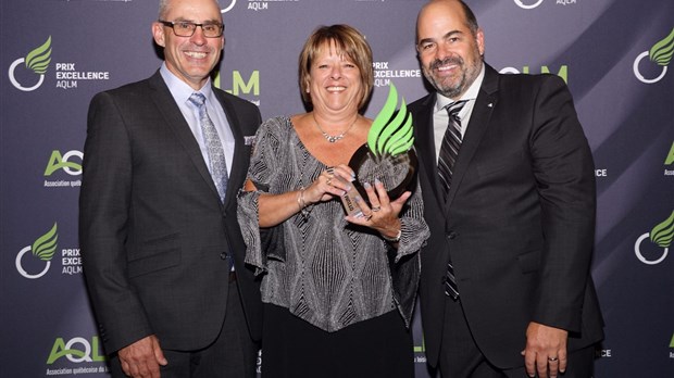 Le directeur des loisirs de Sainte-Anne-des-Plaines et son adjointe honorés