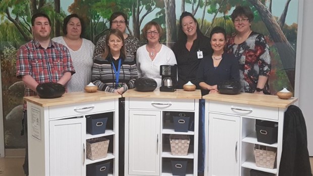 Des chariots remplis de réconfort au Centre d’hébergement de Saint-Eustache