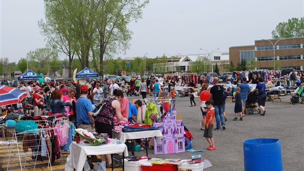 La vente d’articles pour enfant de Sainte-Thérèse