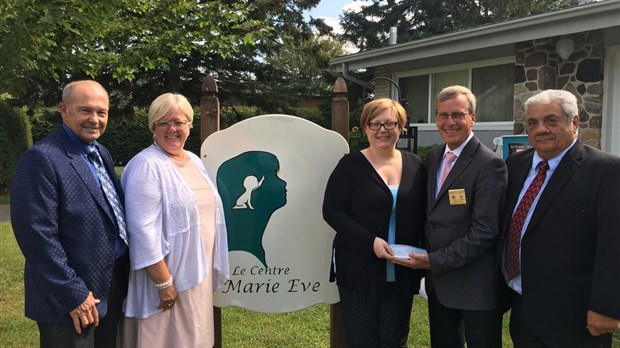 L’Assemblée Frère André et la députée de Mirabel soutiennent le Centre Marie-Ève