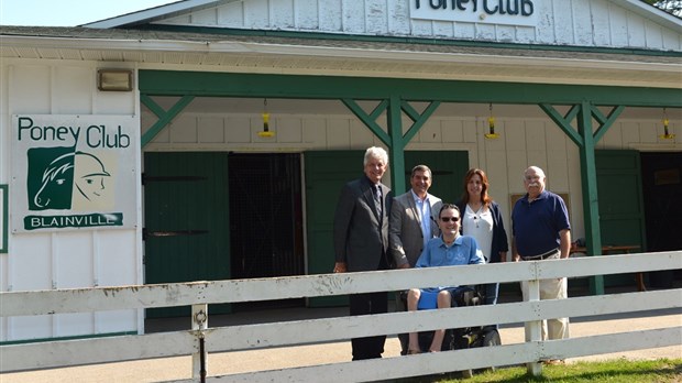 Un Poney Club douze mois par année 