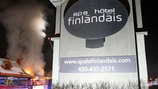 EN VIDÉO : Les flammes ravagent le spa Le Finlandais