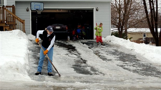 Ne manquez plus de déglaçant avec cette recette maison