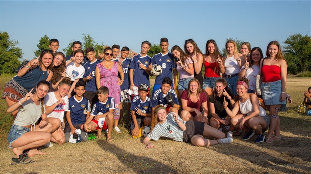 L’équipe Féminine U17FAAA du FC Challenger de Mirabel en voyage à Cuba. Une démarche sportive et humanitaire.