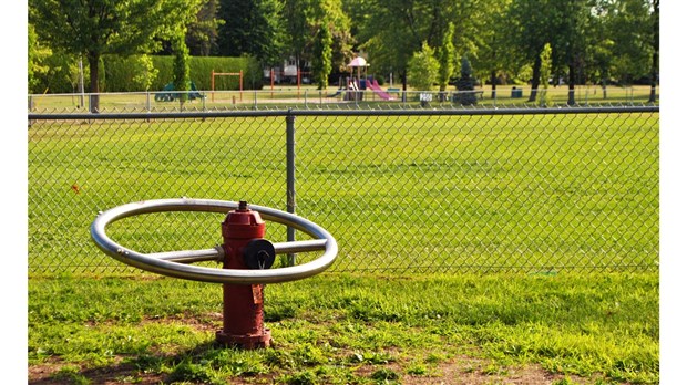 Sainte-Thérèse installe la première fontaine Bornéo des Basses- Laurentides