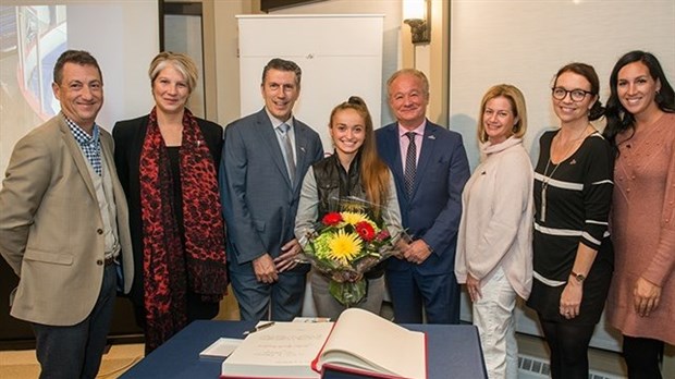 La jeune Rosemèroise Audrey-Maude Bouffard honorée pour avoir sauvé la vie un homme