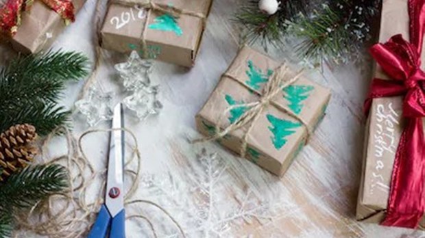 Projet Les amis du Père Noël: des cadeaux aux enfants défavorisés