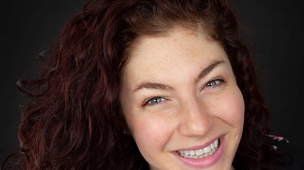 Vivre avec un implant cochléaire: focus sur les dessins de Kim Auclair