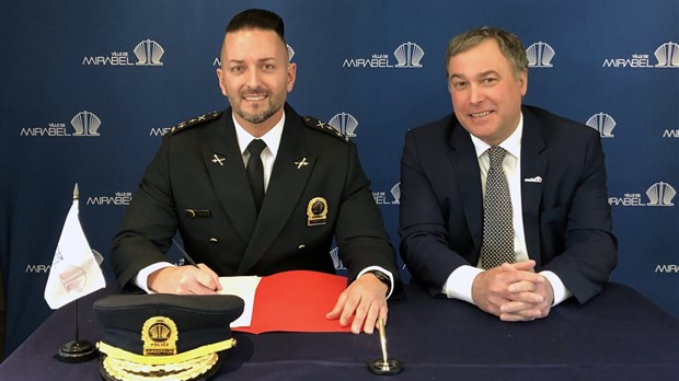 Le plus jeune directeur de police nommé à la Ville de Mirabel