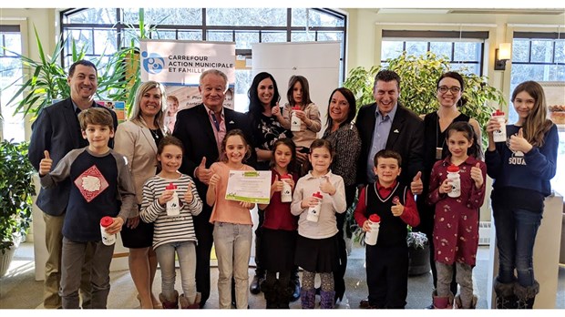 Rosemère est accréditée Municipalité des enfants 